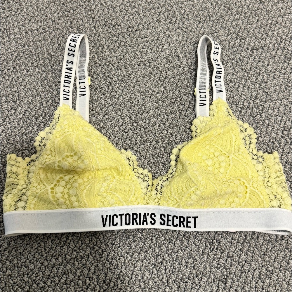 Victoria’s Secret bralette